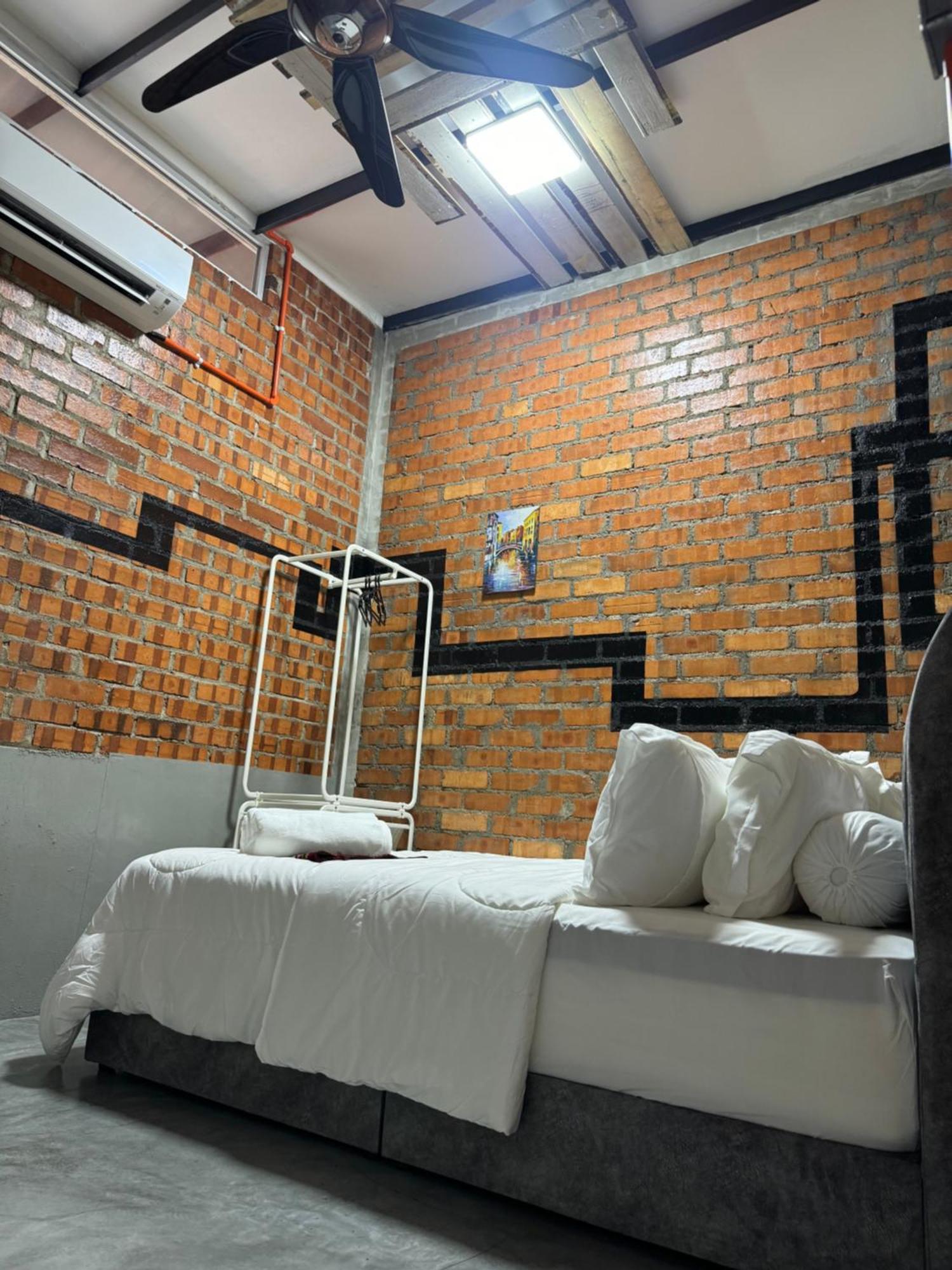 Babagot877 * Malacca